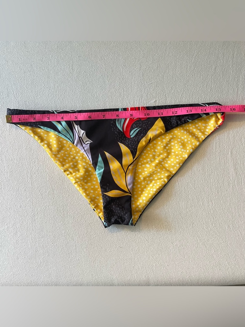 Hurley Women’s Domino Surf Yellow & Black Reversible Bikini Triangle Top Floral